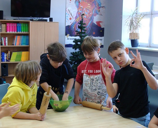 4a w przedświątecznym nastroju❄️