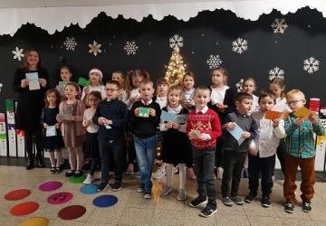 Wymiana kartek bożonarodzeniowych między szkolnymi świetlicami