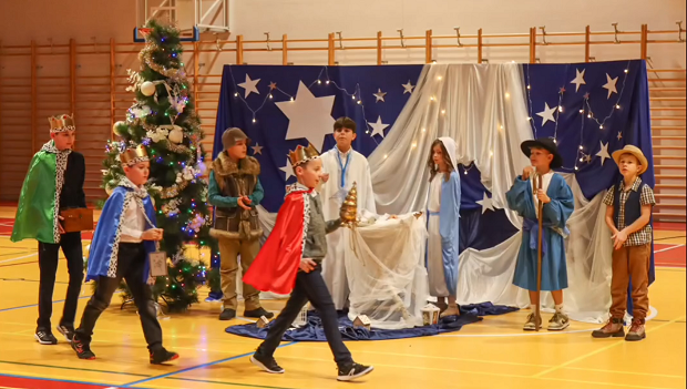 Świąteczny montaż słowno – muzyczny