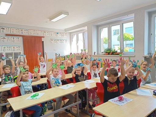 Zabawy sensoryczne przy wprowadzaniu litery M